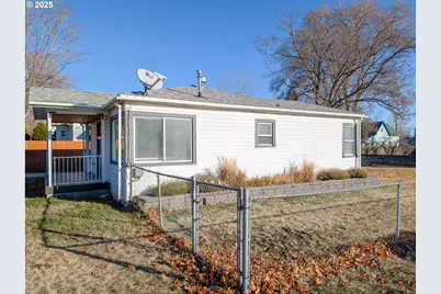 901 2nd St, La Grande, OR 97850 - Photo 13
