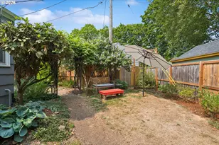 7075 N Cambridge Ave, Portland, OR 97203 - Photo 29