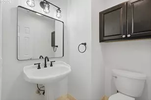 17903 Ridge Lake Dr, Lake Oswego, OR 97034 - Photo 25