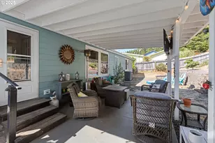 1312 W 14th St, Coquille, OR 97423 - Photo 35