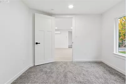 161 NW Freeman Ave, Hillsboro, OR 97124 - Photo 9