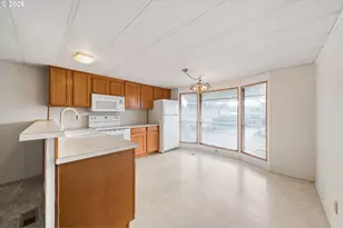 4400 SE Roethe Rd, Milwaukie, OR 97267 - Photo 11