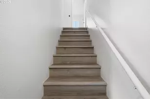 1565 E Main St, Hillsboro, OR 97123 - Photo 21