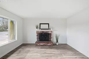 1565 E Main St, Hillsboro, OR 97123 - Photo 7