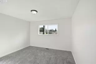 1565 E Main St, Hillsboro, OR 97123 - Photo 17