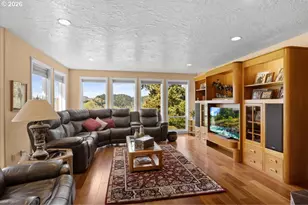 1791 Scotts Valley Rd, Yoncalla, OR 97499 - Photo 15