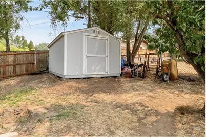 1718 Nevada St, The Dalles, OR 97058 - Photo 27