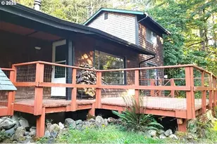 9247 Hwy 126, Mapleton, OR 97453 - Photo 3