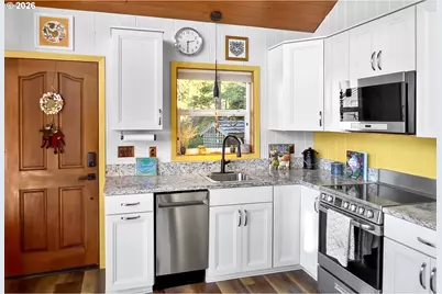 3413 NW Hidden Lake Dr, Waldport, OR 97394 - Photo 17