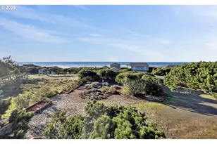 3413 NW Hidden Lake Dr, Waldport, OR 97394 - Photo 39