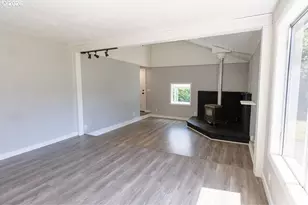 2306 Jefferson St, Sweet Home, OR 97386 - Photo 9