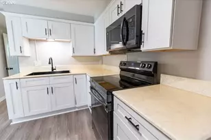 2306 Jefferson St, Sweet Home, OR 97386 - Photo 15