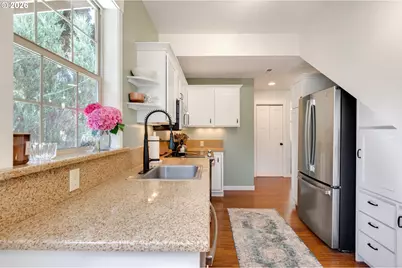 8615 SW Pinebrook St, Tigard, OR 97224 - Photo 11