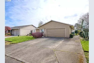 2056 King Way, Woodburn, OR 97071 - Photo 27