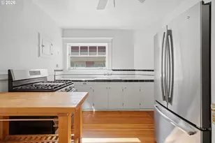 2083 NW Johnson St, Portland, OR 97209 - Photo 17