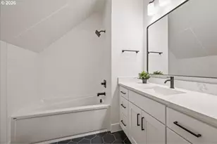 4234 SE Yamhill St, Portland, OR 97215 - Photo 17