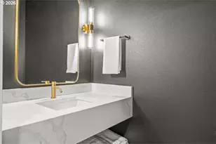 4234 SE Yamhill St, Portland, OR 97215 - Photo 9