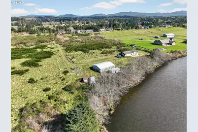 89953 Seales Rd, Warrenton, OR 97146 - Photo 5