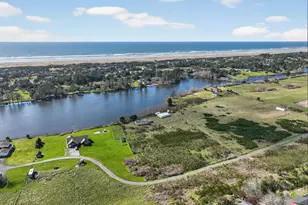 89953 Seales Rd, Warrenton, OR 97146 - Photo 3