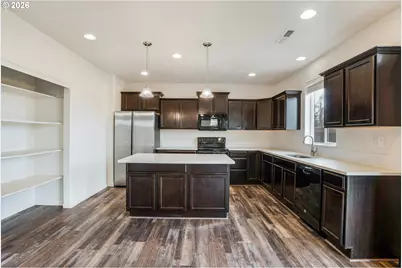 4680 Glacier Meadows Loop, Springfield, OR 97478 - Photo 15