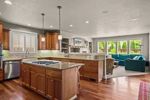 28571 SW Morningside Ave, Wilsonville, OR 97070 - Photo 5