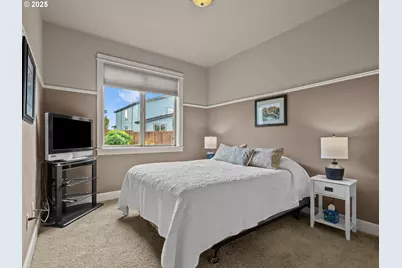 28571 SW Morningside Ave, Wilsonville, OR 97070 - Photo 17