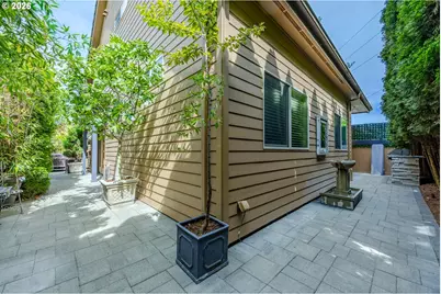 2073 Lake Wind Dr, Eugene, OR 97408 - Photo 29
