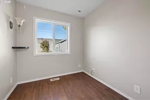 2577 Elysium Ave, Eugene, OR 97401 - Photo 25