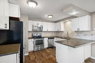 2577 Elysium Ave, Eugene, OR 97401 - Photo 11