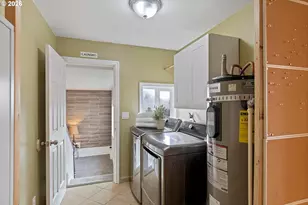 900 N Williams St, Newberg, OR 97132 - Photo 17