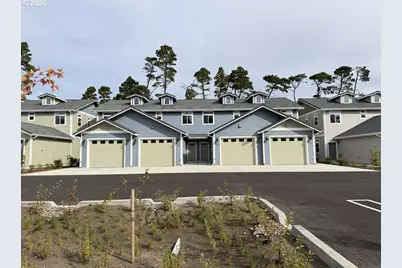 1441 37th St, Florence, OR 97439 - Photo 5