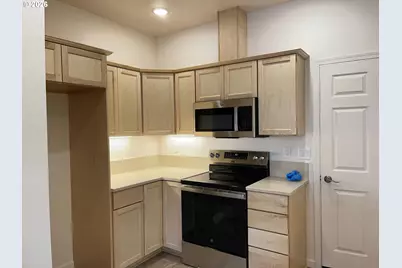 1441 37th St, Florence, OR 97439 - Photo 7