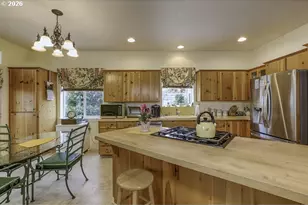4374 Log Dr, Salem, OR 97305 - Photo 19
