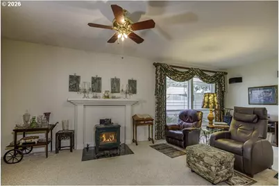 4374 Log Dr, Salem, OR 97305 - Photo 29