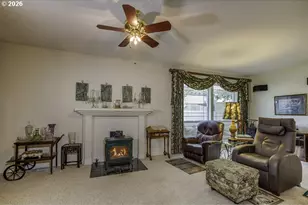 4374 Log Dr, Salem, OR 97305 - Photo 27