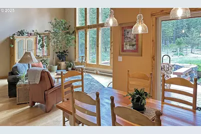 63677 Woodland Ln, Joseph, OR 97846 - Photo 9