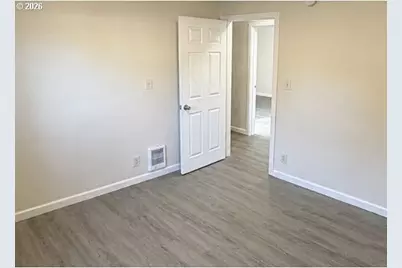 3003 E 24th St, Vancouver, WA 98661 - Photo 13