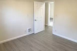 3003 E 24th St, Vancouver, WA 98661 - Photo 13