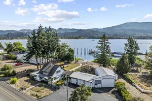 10 E Sunny Sands Rd, Cathlamet, WA 98612 - Photo 3