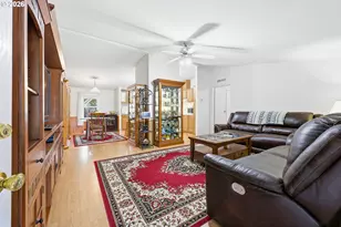 4074 NE Vernon St, Salem, OR 97305 - Photo 9