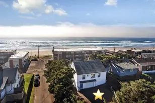 602 N Pacific St, Rockaway Beach, OR 97136 - Photo 1