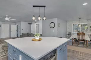 1129 NW Connell Ave, Hillsboro, OR 97124 - Photo 17
