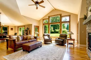 31860 SW Peach Cove Rd, West Linn, OR 97068 - Photo 35