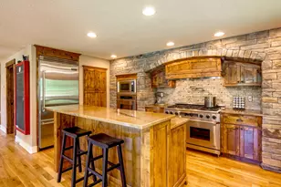 31860 SW Peach Cove Rd, West Linn, OR 97068 - Photo 43
