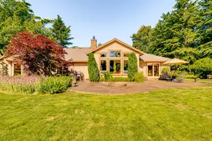 31860 SW Peach Cove Rd, West Linn, OR 97068 - Photo 13