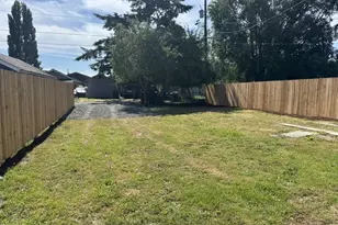 210 24th Ave, Longview, WA 98632 - Photo 21