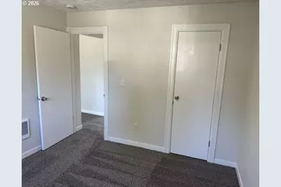 210 24th Ave, Longview, WA 98632 - Photo 17