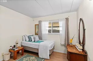 1800 Lakewood Ct, Eugene, OR 97402 - Photo 15