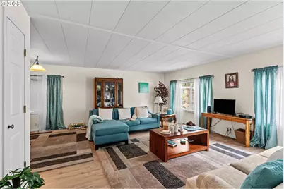 1800 Lakewood Ct, Eugene, OR 97402 - Photo 5