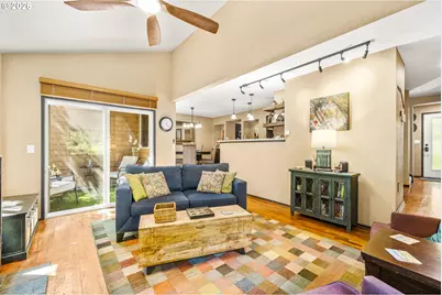 4330 Botticelli St, Lake Oswego, OR 97035 - Photo 5